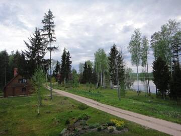 Фото номера Дом с 2 спальнями Дома для отпуска Hunters Rest House Rātnieki г. Nastrova 17