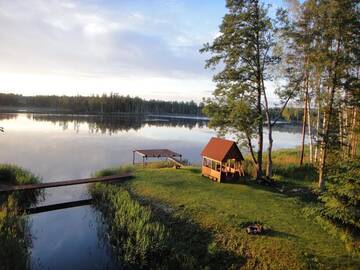 Фото номера Дом с 2 спальнями Дома для отпуска Hunters Rest House Rātnieki г. Nastrova 9